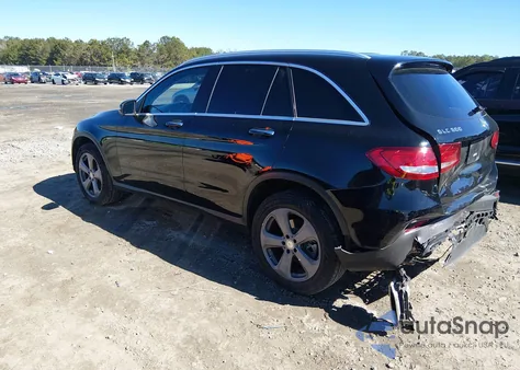 2016 Mercedes-Benz Glc 300 z USA, uszkodzony, nr VIN WDC0G4JB1GG114514